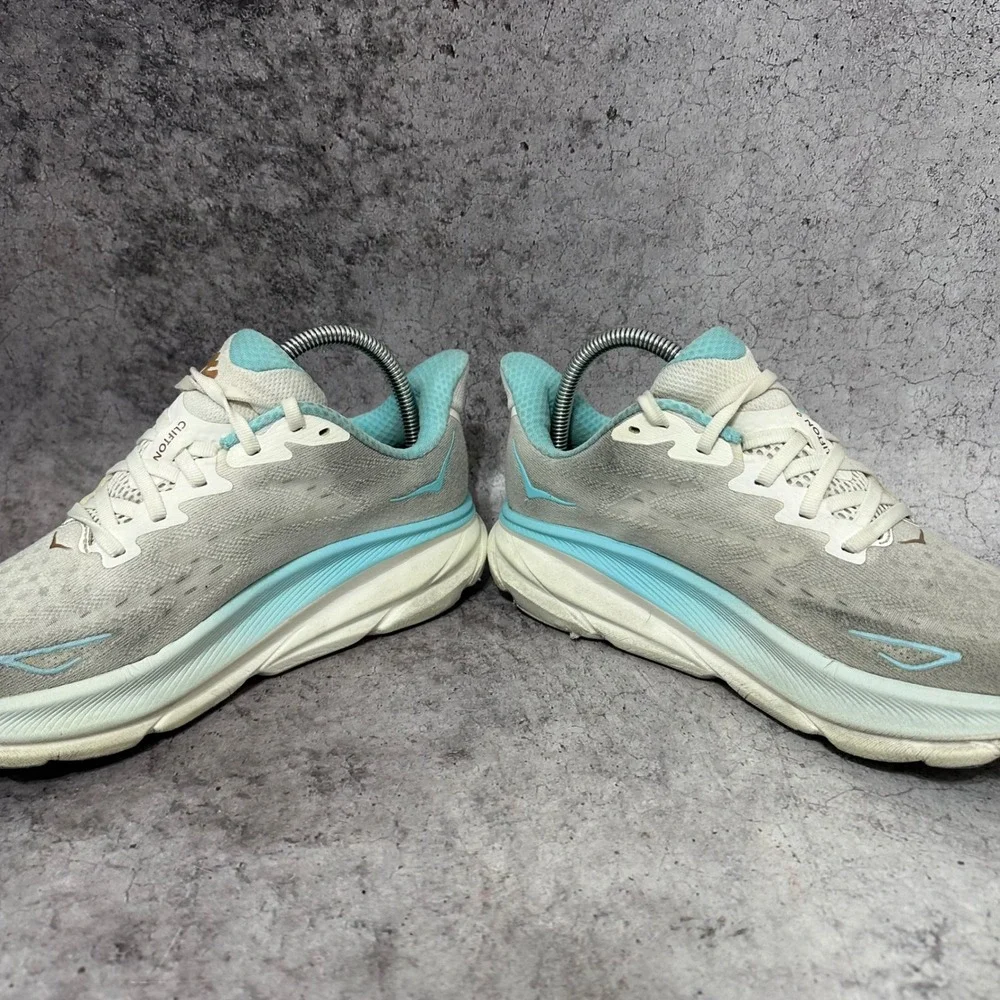 Hoka Clifton 9 Womens Size 8 Frost Rose Gold Running Shoes 1127896 FTRS Mesh
